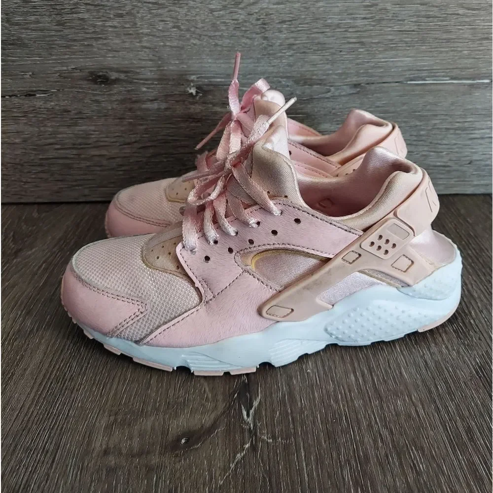 NIKE HUARACHE RUN SE GS PRISM PINK 904538-600 SIZE 4.5 YOUTH GIRL CASUAL RUNNING